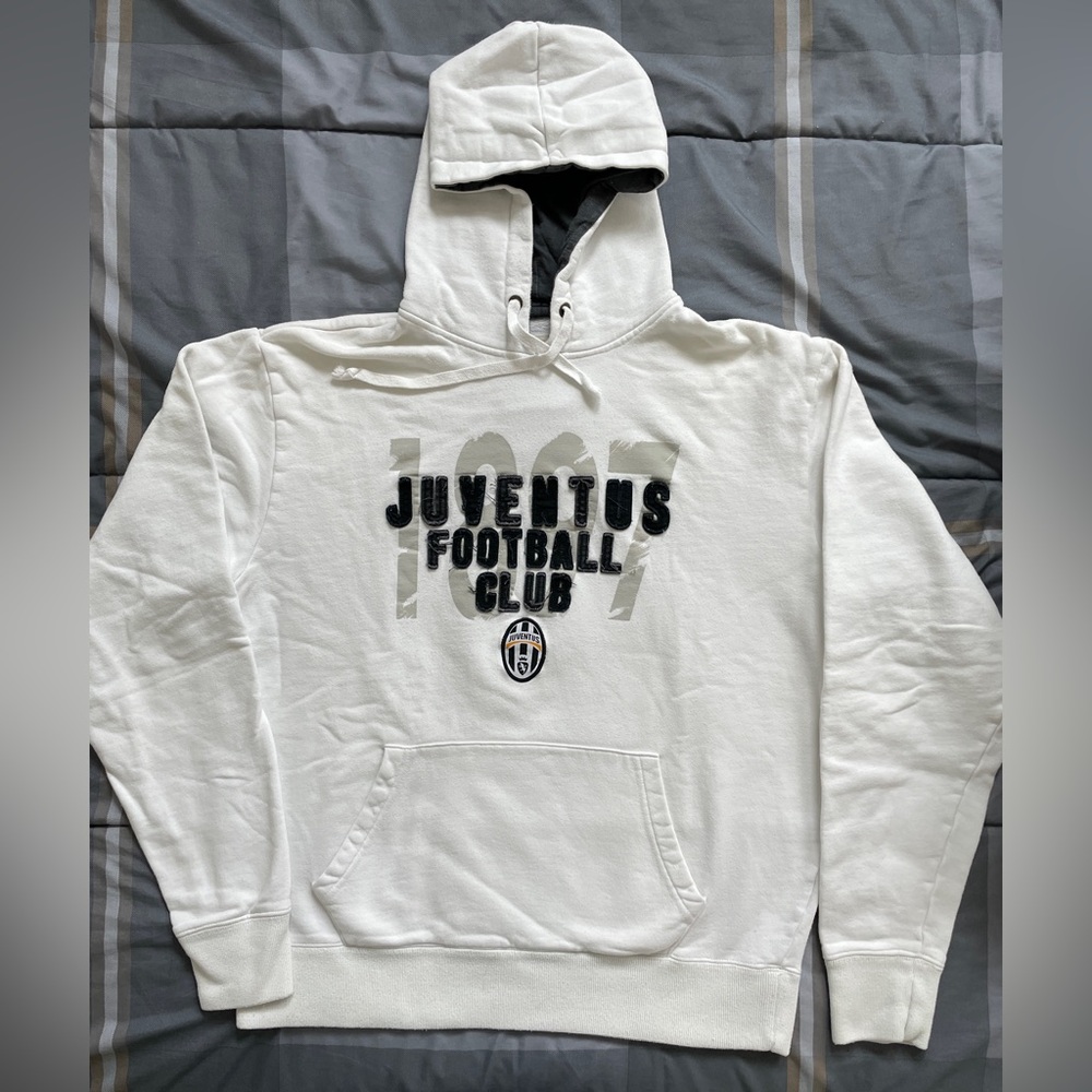 Vintage Juventus Football Club White Hoodie